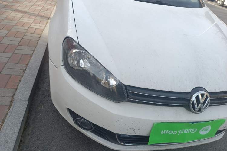 Used Volkswagen Golf 2011 1.6L Automatic Fashion Edition