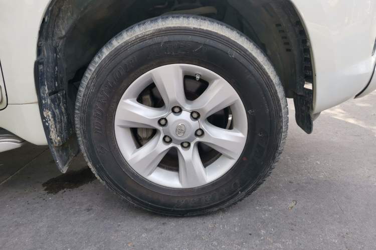 Used Toyota Prado 2010 2.7L Automatic Deluxe Edition