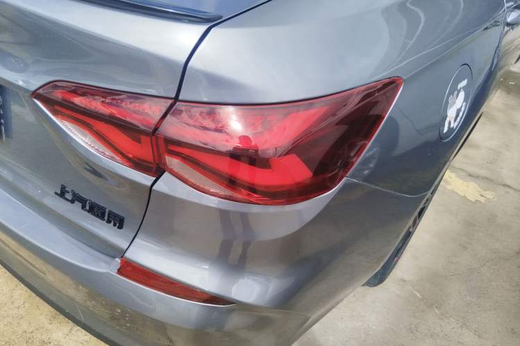 Used Chevrolet Monza 2020 Light Hybrid Redline 320T Dual-Clutch Thrilling Edition