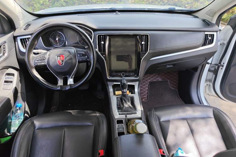 Used Roewe RX5 2019 20T Two-Wheel Drive Automatic 4G Connected Platinum Edition