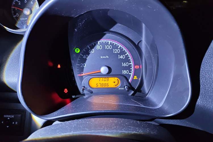 Used Suzuki Alto 2013 1.0L Automatic Luxury Model Instrument Cluster