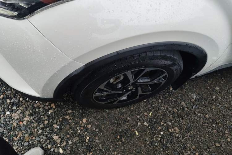 Used Toyota C-HR 2020 2.0L Luxury Edition Exterior 4