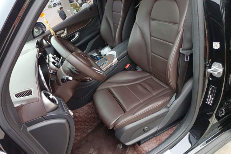 Used Mercedes-Benz GLC 2020 GLC 260 L 4MATIC Luxury Model