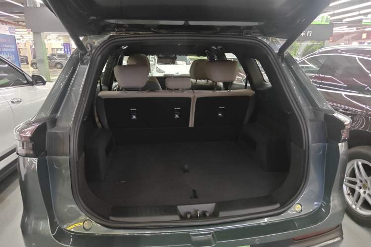 Used Chery Tiggo 8 PLUS 2025 290TGDI DCT Prestige 5-Seater