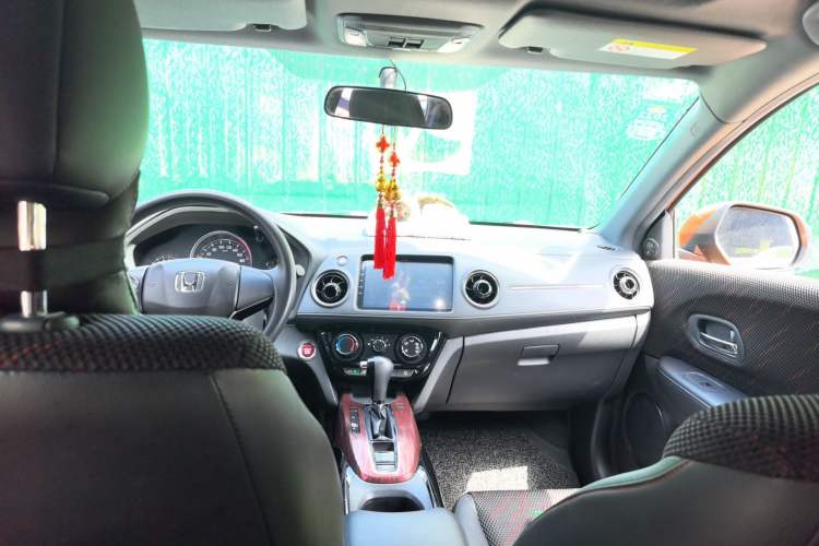 Used Honda XR-V 2017 1.8L EXi CVT Comfort Version Headliner