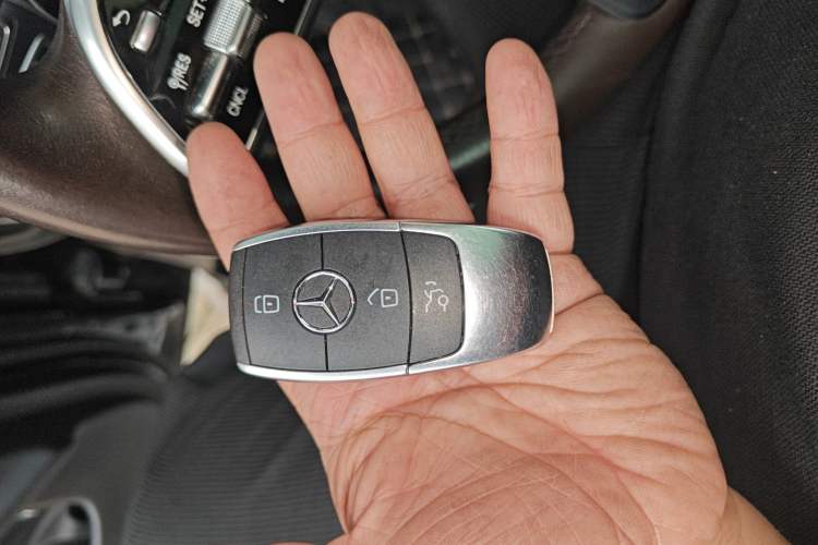 Used Mercedes-Benz GLC 2020 GLC 300 L 4MATIC Luxury Model