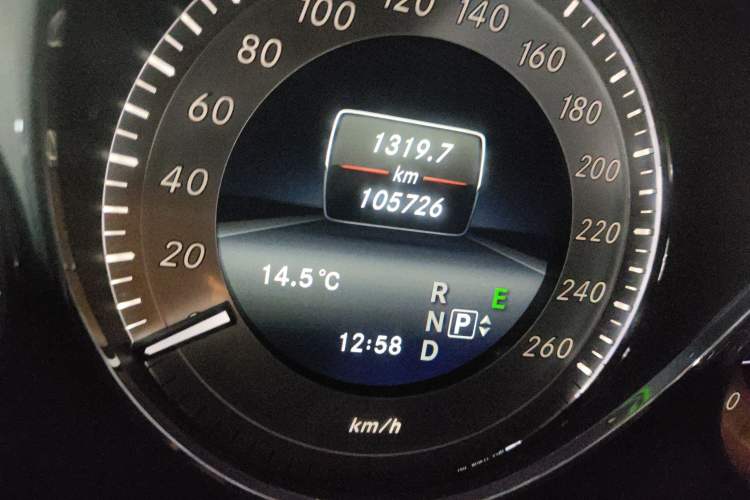 Used Mercedes-Benz GLK-Class 2013 Facelift GLK 300 4MATIC Fashion Edition