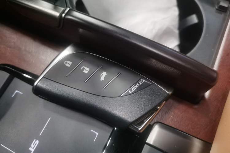 Used Lexus LS 2021 500h Excellence Edition