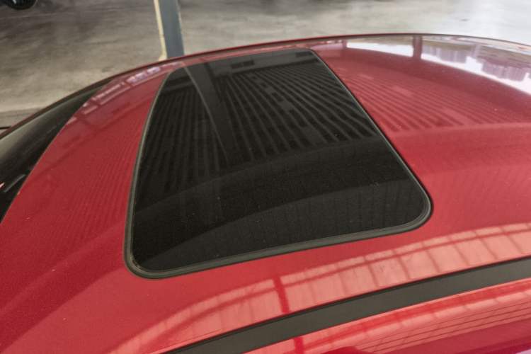 Used Buick GT 2013 GT 1.6L Automatic Fashion Edition Roof