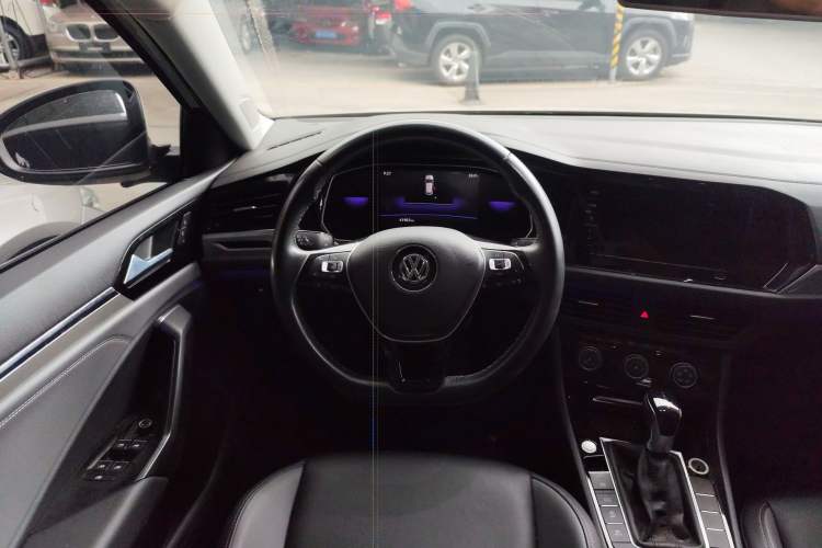 Used Volkswagen Sagitar 2021 200TSI DSG Excellence Edition
