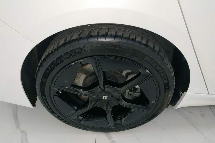 Used Hyptec GT 2024 Global Model 710 Ultra-High-Voltage LiDAR Edition
