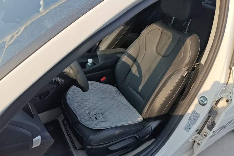 Used Hyundai Elantra 2023 1.5L CVT GLX Elite Edition
