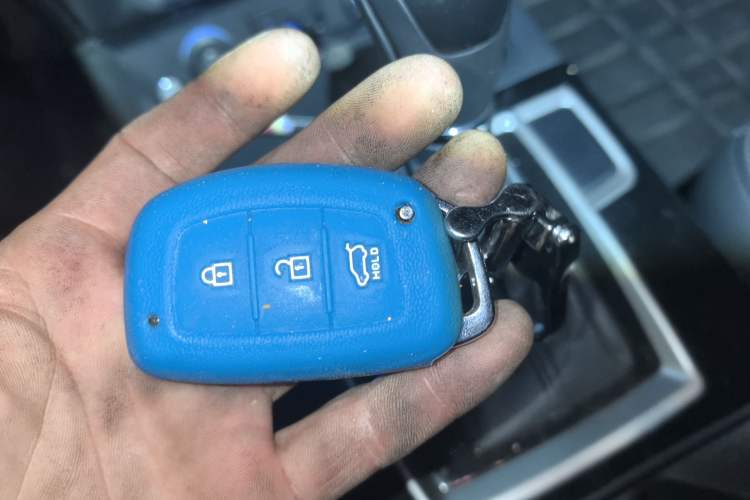 Used Hyundai Mistra 2014 1.8L Automatic Deluxe DLX Model Interior 1