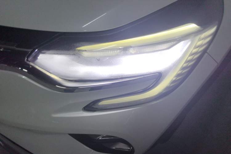 Used Renault Clio 2019 TCe270 Automatic Trendy Model