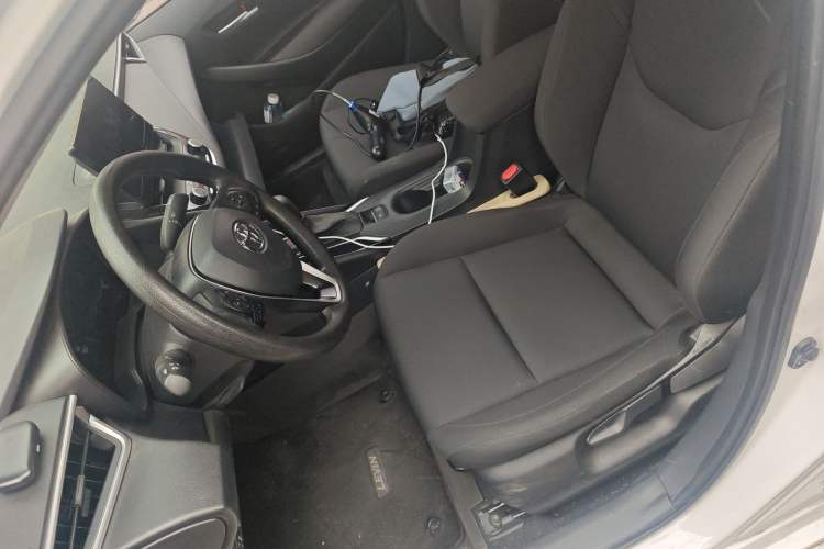 Used Toyota Levin 2024 Smart Electric Hybrid Dual-Engine 1.8L Leading Edition
