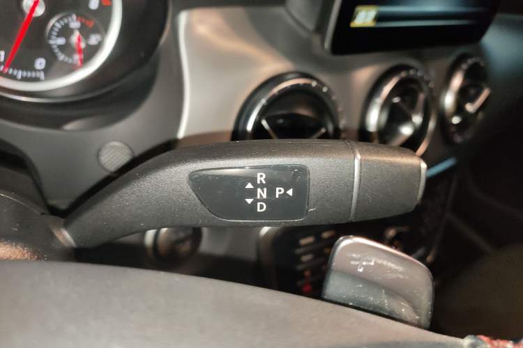 Used Mercedes-Benz CLA 2017 CLA 220 4MATIC
