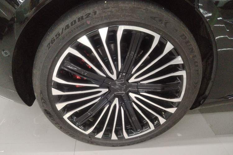 Used Avatr 12 2025 Updated Ultra All-Electric Four-Wheel Drive
