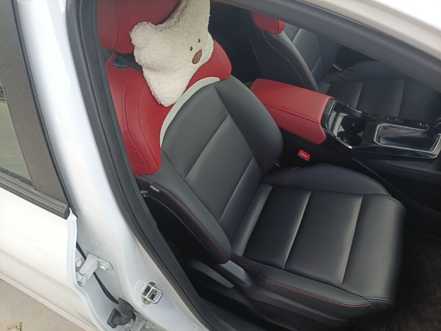 MG 5 2023 180 DVVT CVT Luxury Edition — снимка 19