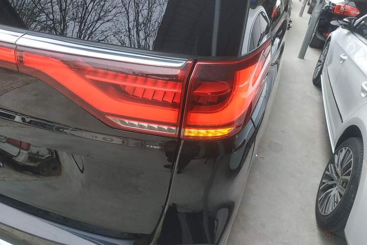 Used GAC Trumpchi M8 2020 Master Edition 390T Deluxe Version Exterior 3