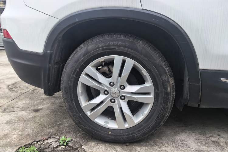 Used CHANGAN CS75 2014 1.8T Automatic Elite Model China IV Standard
