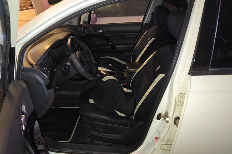 Used GAC Trumpchi GS4 2015 200T Manual Luxury Edition
