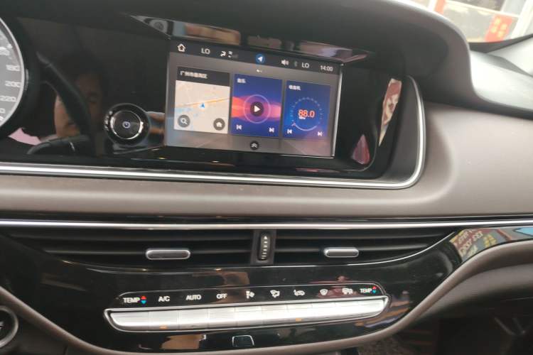 Used GAC Trumpchi M6 2019 270T Automatic Luxury Edition (7-seater) China V Standard
