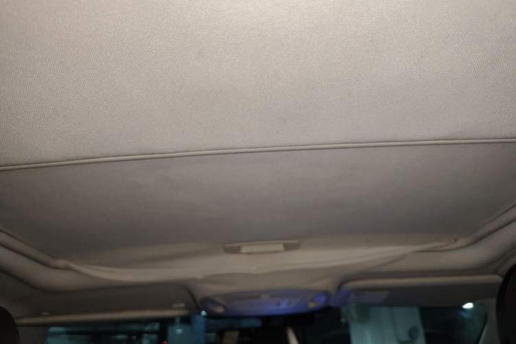 Used Ford Focus 2012 Hatchback 2.0L Automatic Luxury Sport Model
