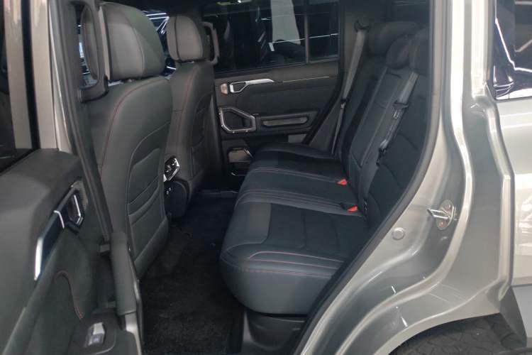 Used JETOUR Traveler 2023 2.0T All-Wheel Drive Conquer PRO