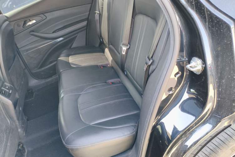 Used EXEED Lingyun 2019 1.6T Two-Wheel Drive Star曜 Edition Left Rear Seat