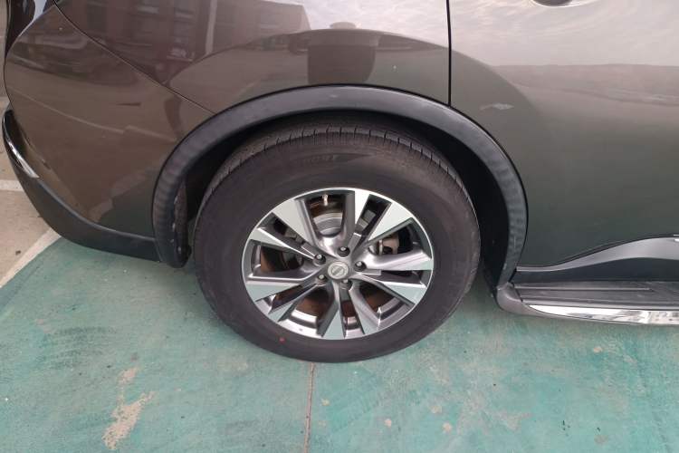 Used Nissan Murano 2017 2.5L XL Two-Wheel Drive Smart Edition
