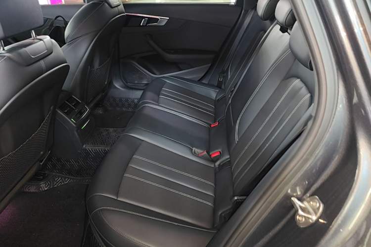Used Audi A4L 2024 40 TFSI Luxury Dynamic Edition Left Rear Seat