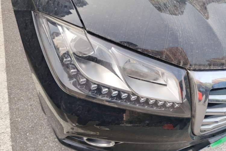 Used Haval H2 2014 1.5T Manual Two-Wheel Drive Elite Edition Right Front Headlight