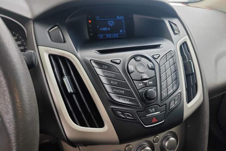 Used Ford Focus 2012 Sedan 1.6L Automatic Comfort Model