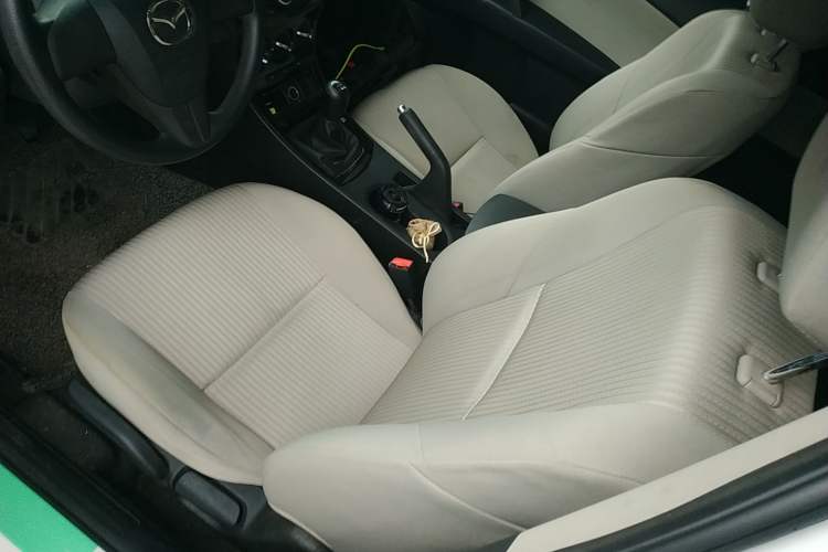 Used Mazda Mazda 3 2015 Sedan 1.6L Manual Comfort Model
