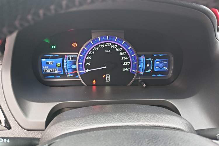 Used BYD S7 2015 2.0T Upgraded Automatic Luxury Version Instrument Cluster