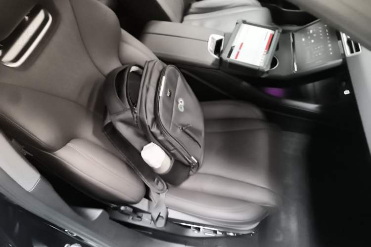 Used Wey Mocha New Energy 2024 Hi4 Four-Wheel Drive Long-Range Version Right Front Seat