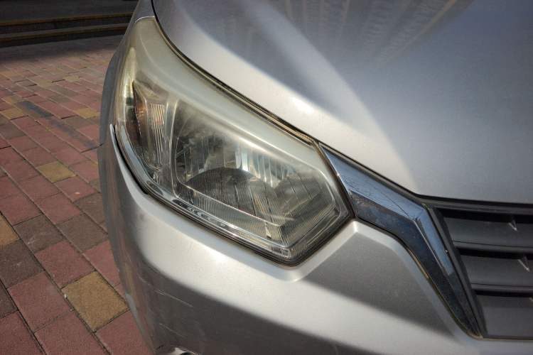 Used Venucia D50 2012 1.6L Manual Comfort Edition