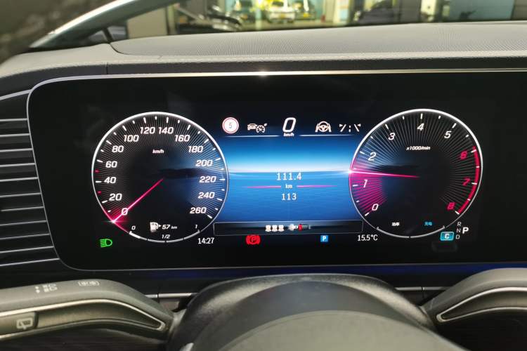 Used Mercedes-Benz GLE 2024 Refreshed GLE 350 4MATIC Stylish Edition Instrument Cluster
