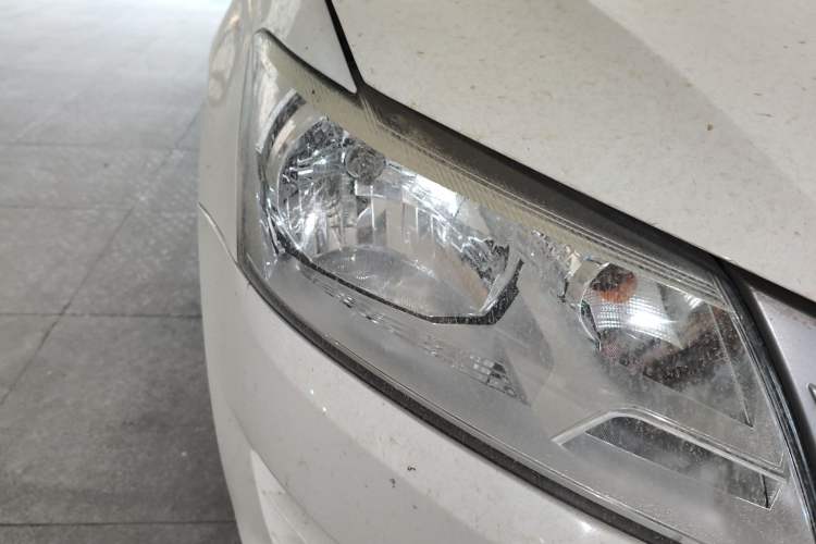 Used Volkswagen Santana 2013 1.6L Manual Fashion Edition