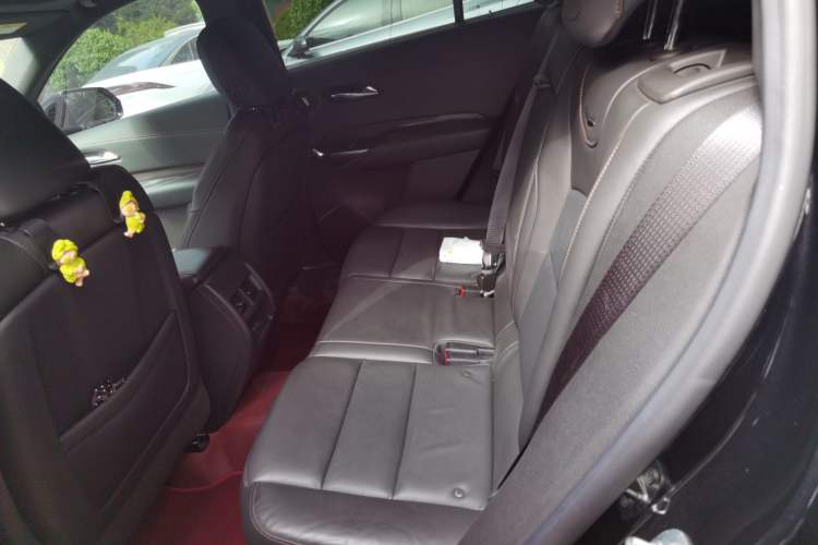 Used Cadillac XT4 2022 28T Four-Wheel Drive Platinum Edition