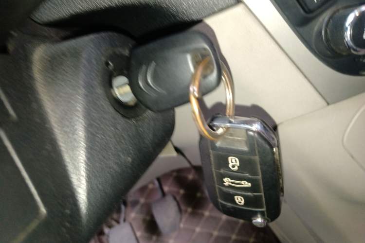 Used Citroen Elysee 2014 1.6L Manual Fashion Edition