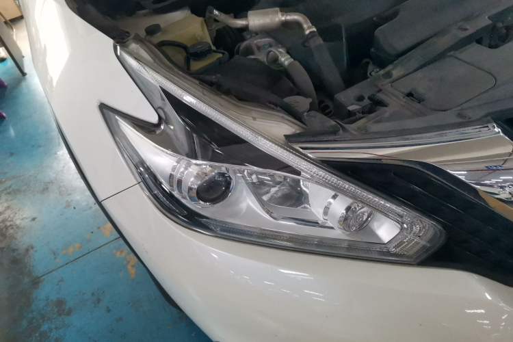 Used Nissan Murano 2019 2.5L XE Two-Wheel Drive Elite Version China V Standard
