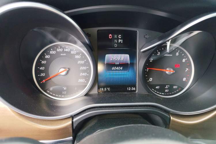 Used Mercedes-Benz V-Class 2020 V 260 L Long-wheelbase Luxury Edition Instrument Cluster