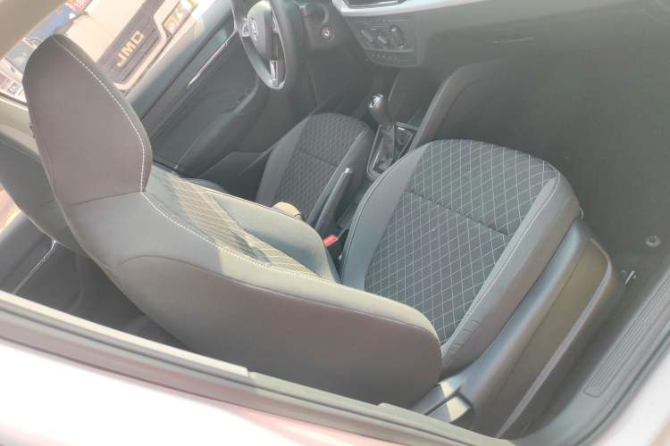 Used Skoda Kamiq 2020 1.5L Automatic Standard Edition Right Front Seat