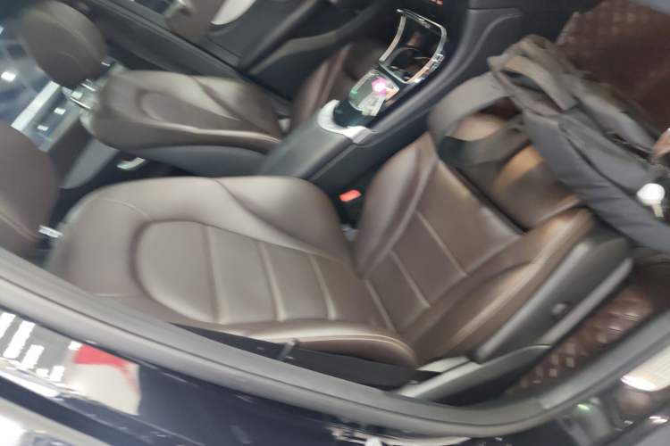 Used Mercedes-Benz GLC 2020 Facelifted GLC 260 L 4MATIC Dynamic Edition