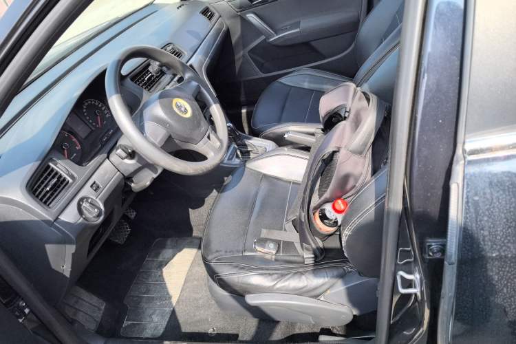 Used Volkswagen Lavida 2013 Revised Classic 1.6L Automatic Fashion Edition
