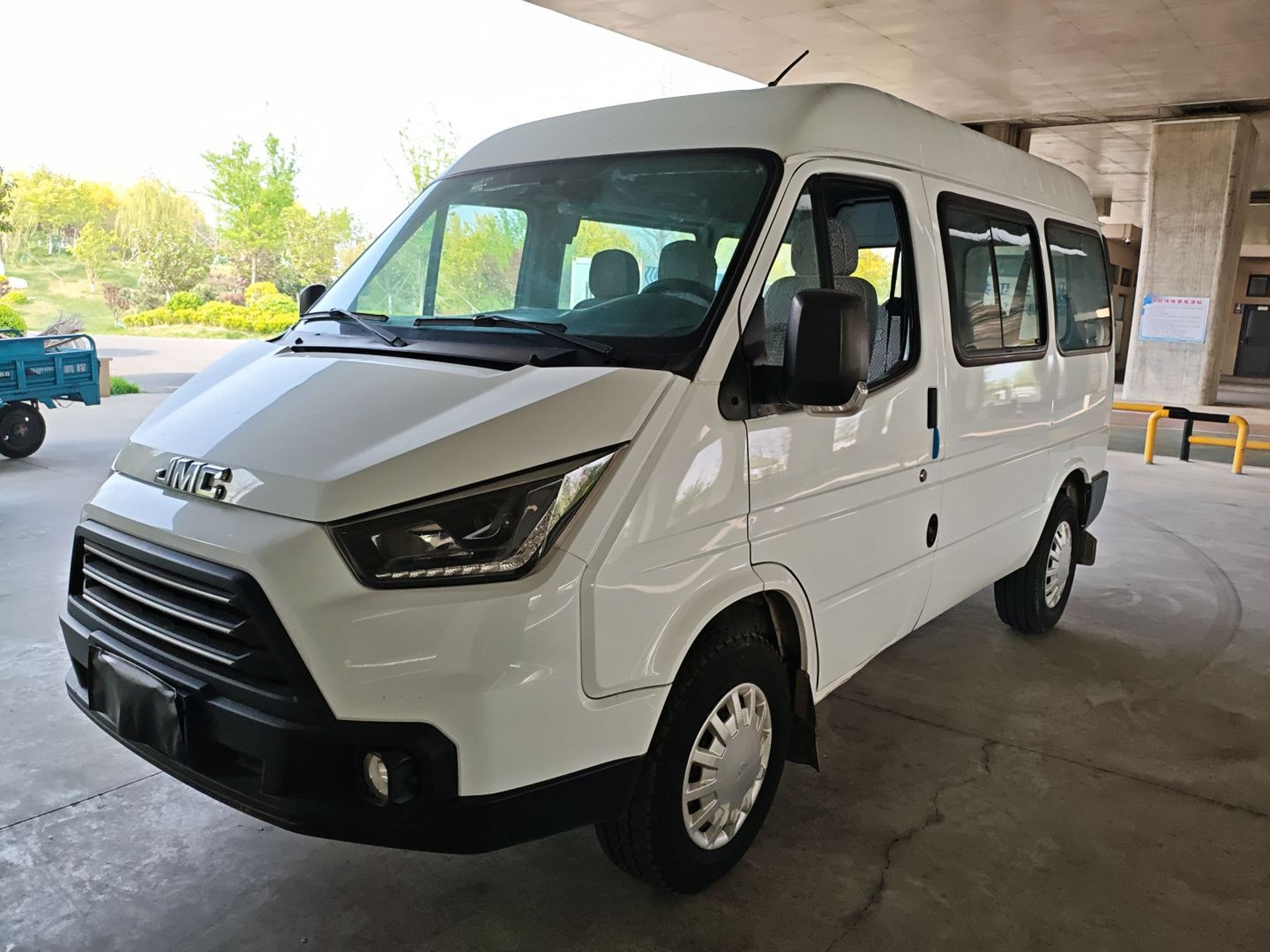 Parte inferior delantera