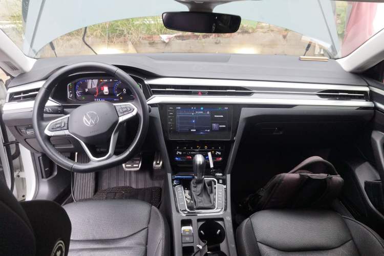 Used Volkswagen FAW-Volkswagen CC 2023 Hunting Vehicle 380TSI Hunter's Heart Edition