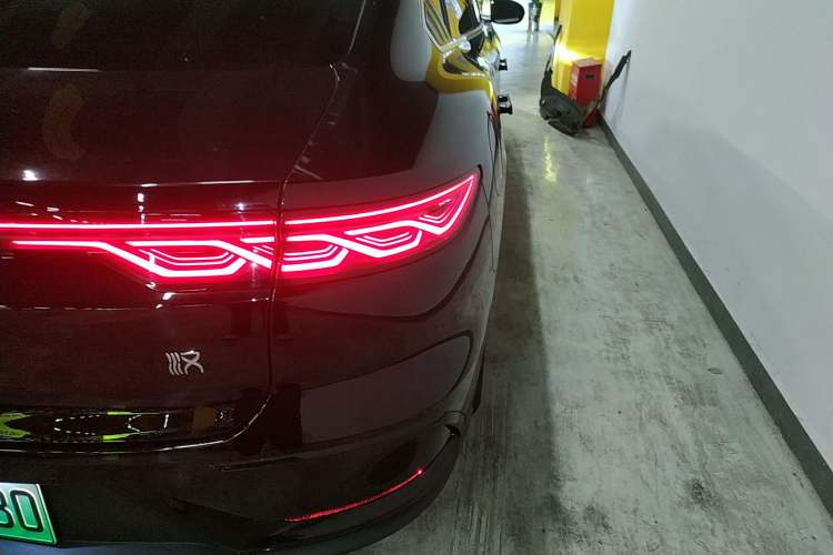 Used BYD Han 2024 DM-i Glory Edition 121KM Prestige Model