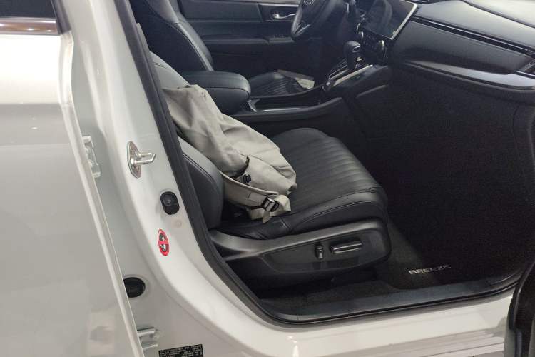 Used Honda Breeze 2021 240TURBO CVT Two-Wheel Drive Smart Enjoyment Version Right Front Seat